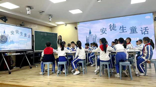 图5 林子楟执教.jpg