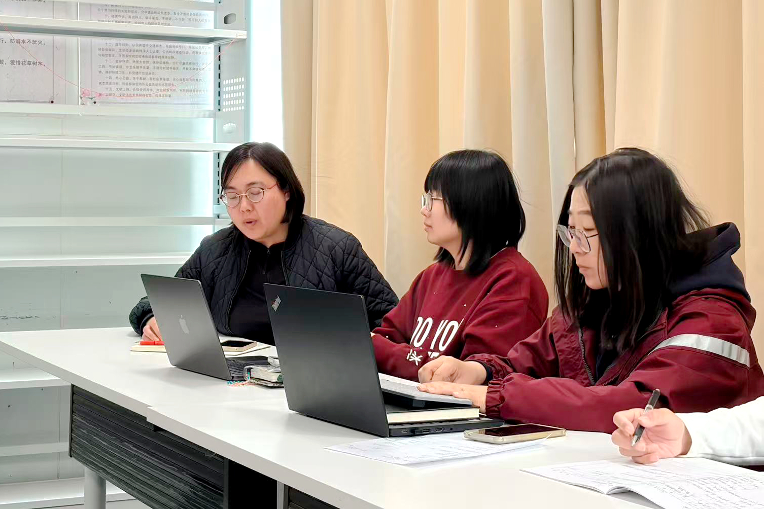 图6 活动交流.jpg