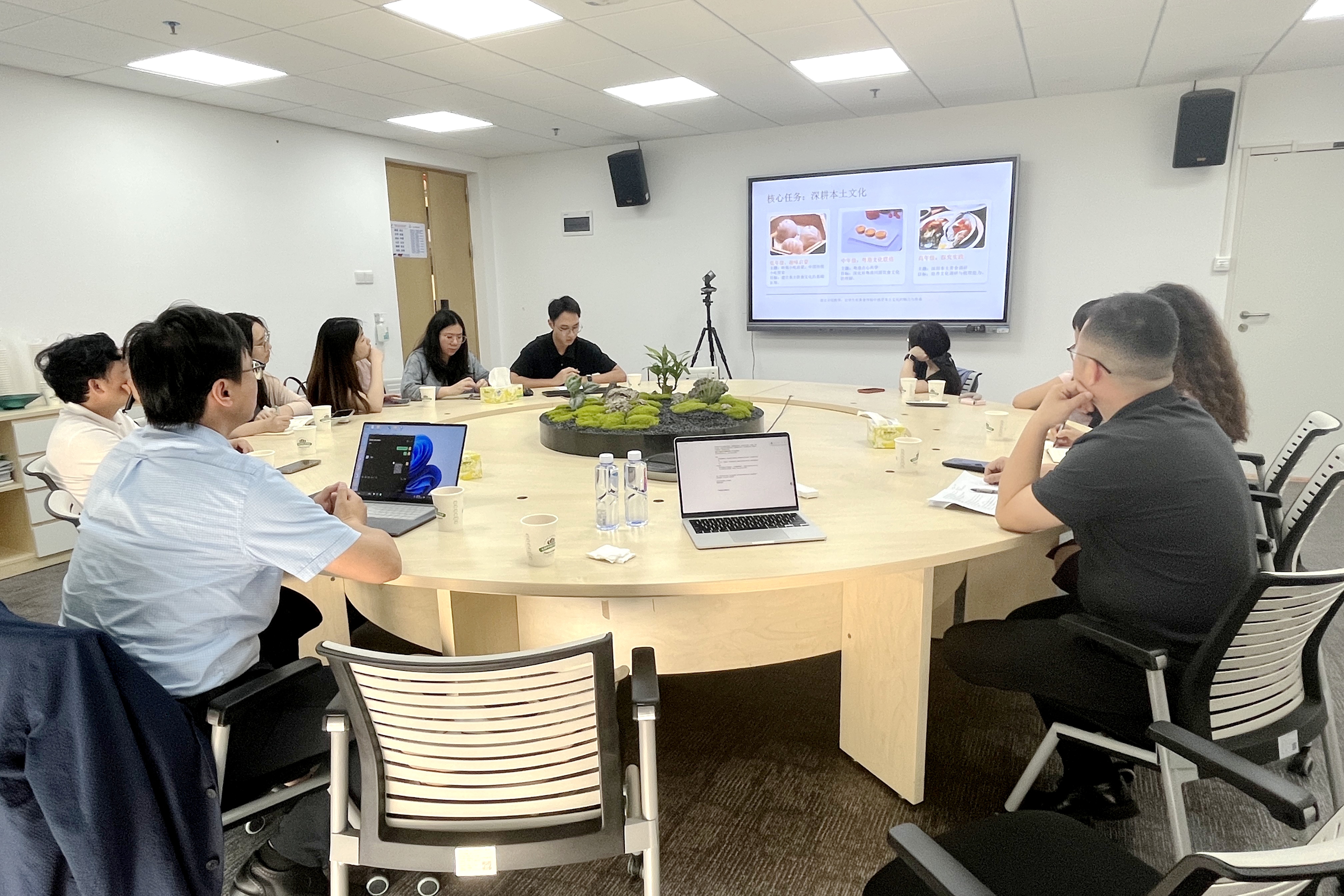 图12 科苑小学活动现场.jpg