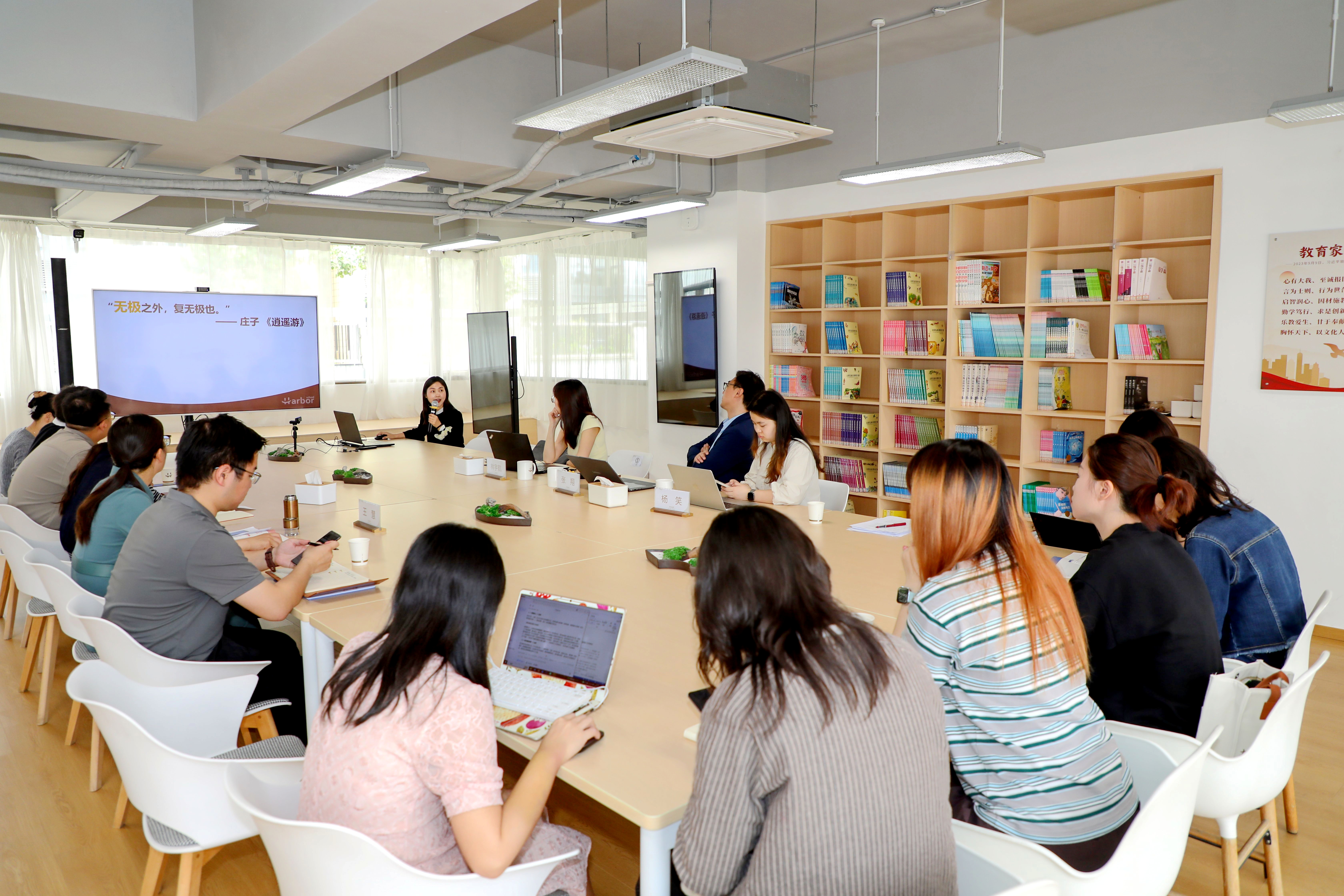 图13 前海港湾活动现场.JPG