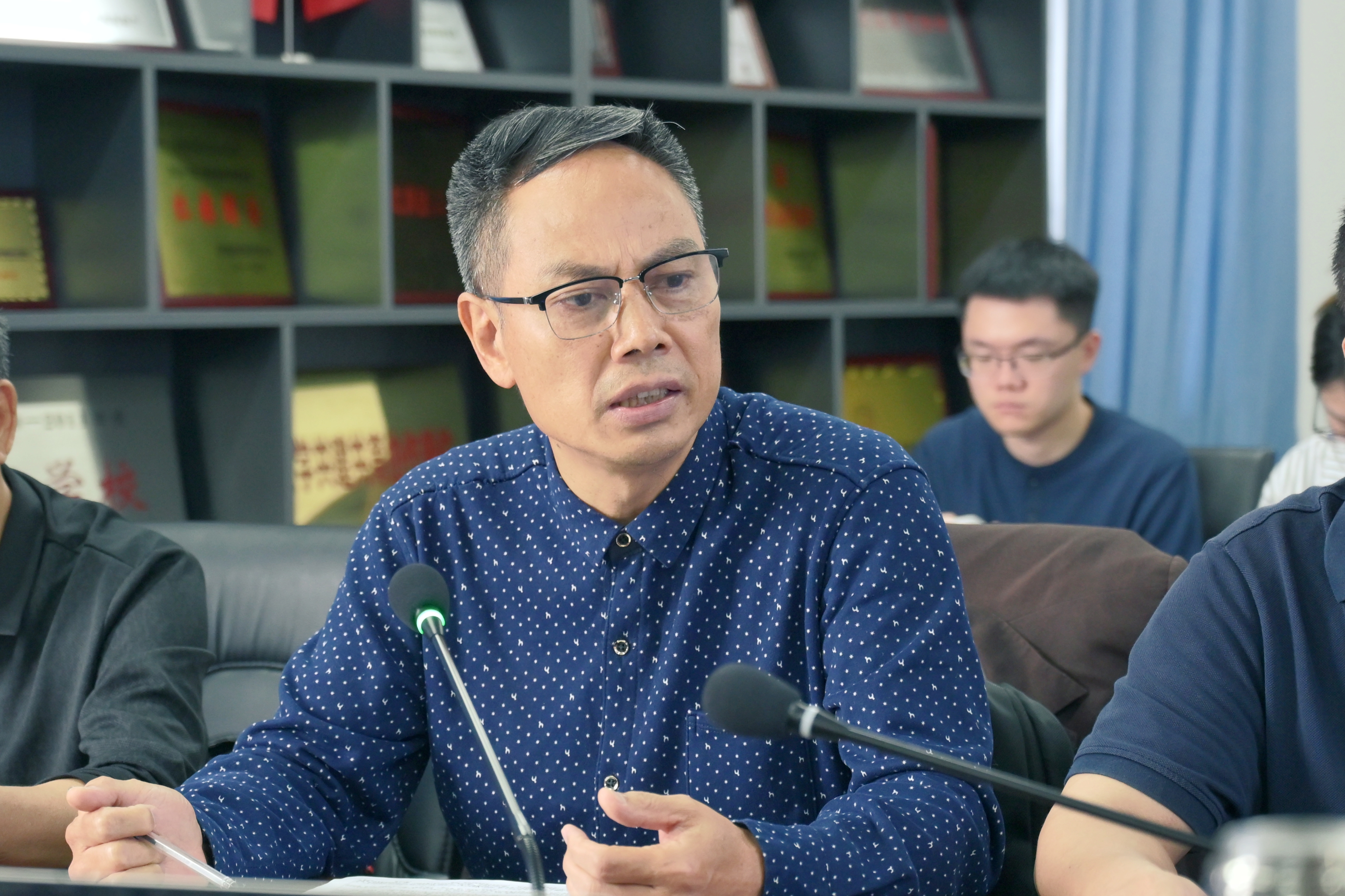 图 9 北师大项目组及福软督导依次发言2.JPG