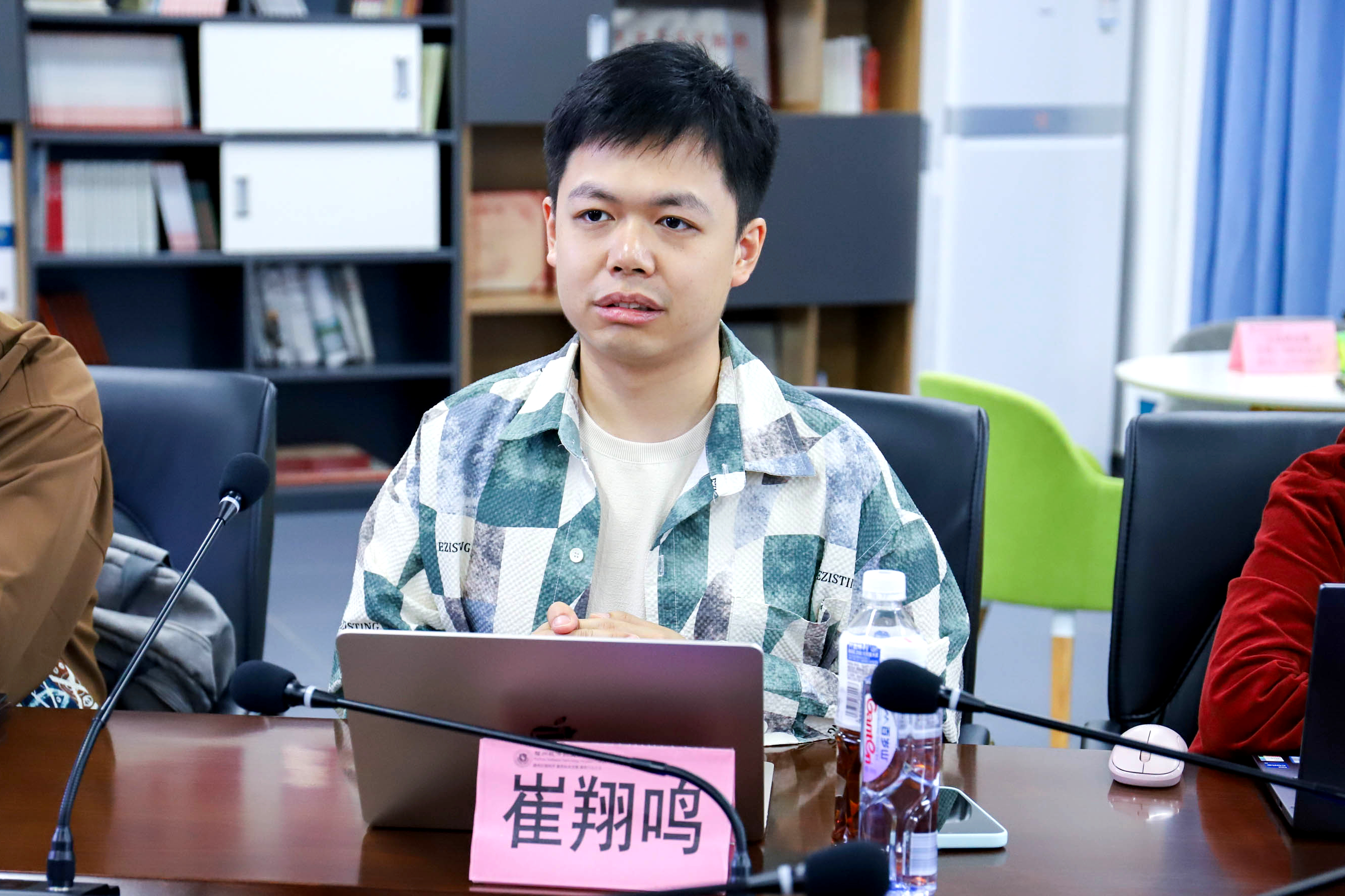 图 11 体育课教研现场北师大团队与福软体育教研组依次发言1.jpg