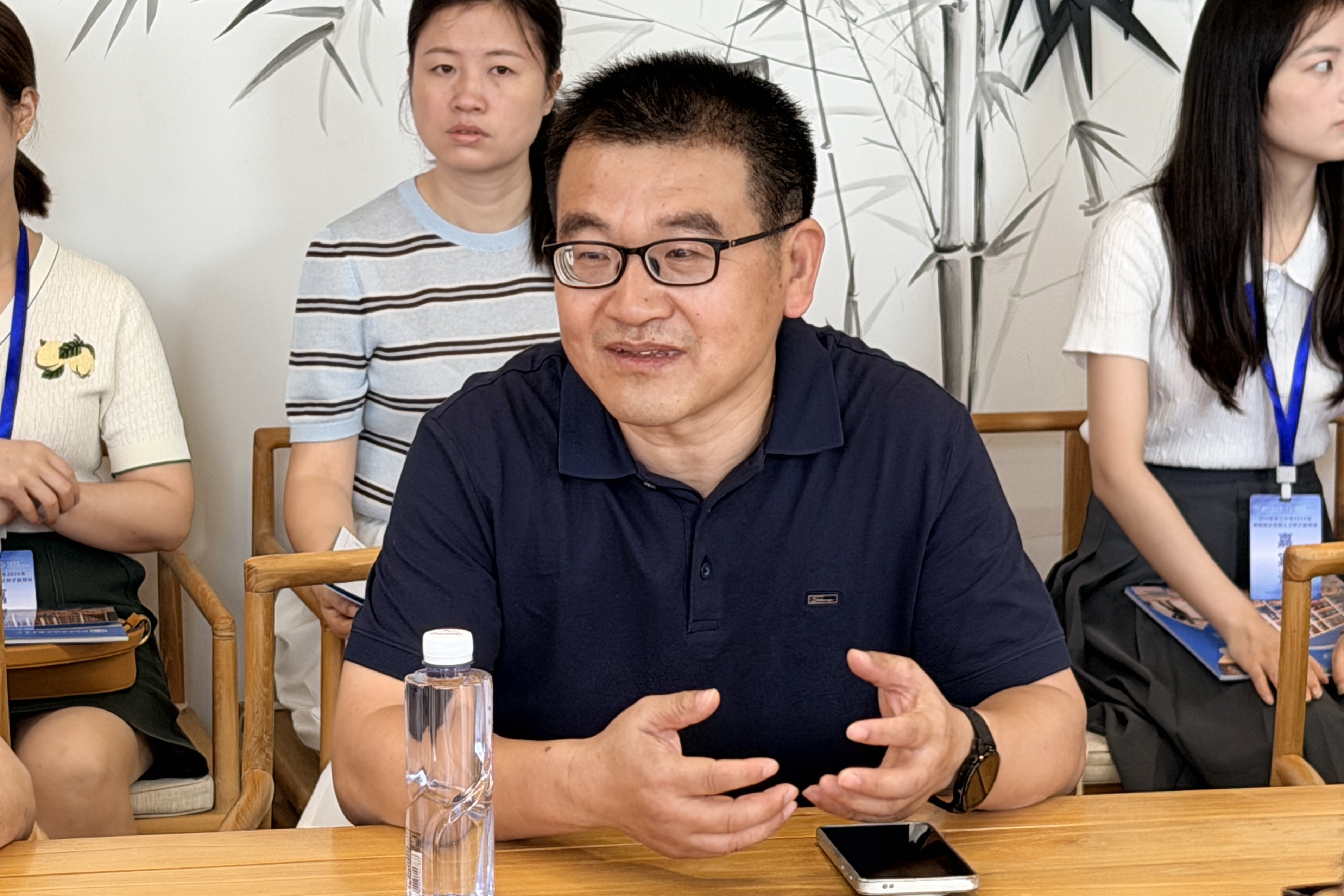 图13 海淀实验中学书记-刘子森.jpg