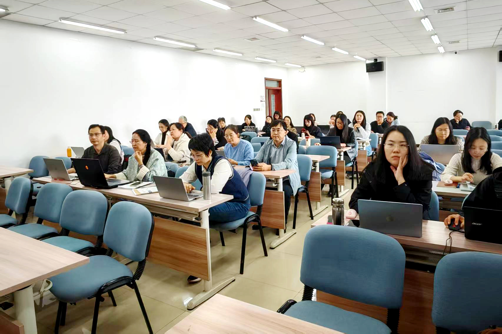 图1.jpg
